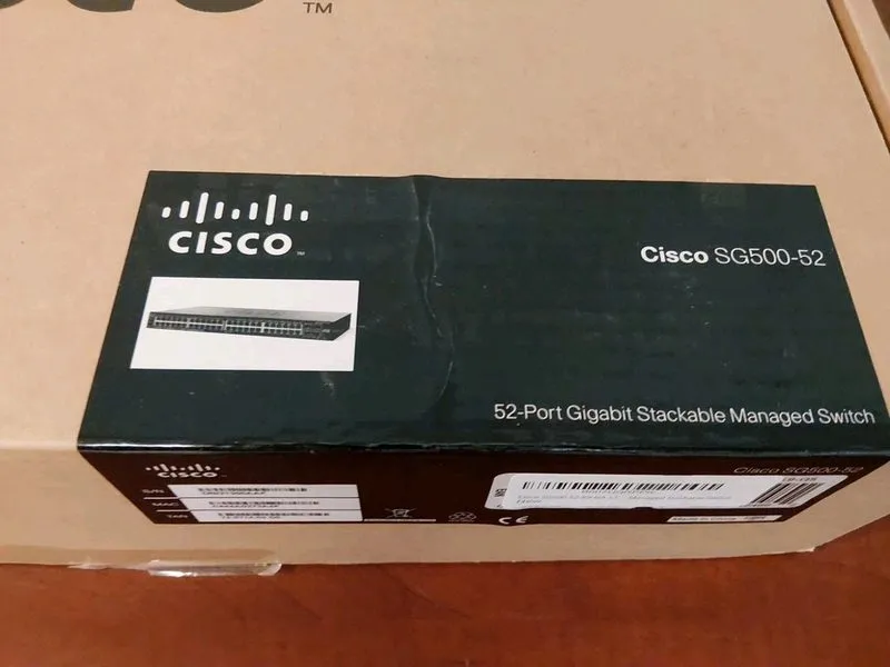 Коммутатор Cisco SG500-52P 52-Port Gigabit Stackable PoE Managed Ethernet Switch — фото лота 2
