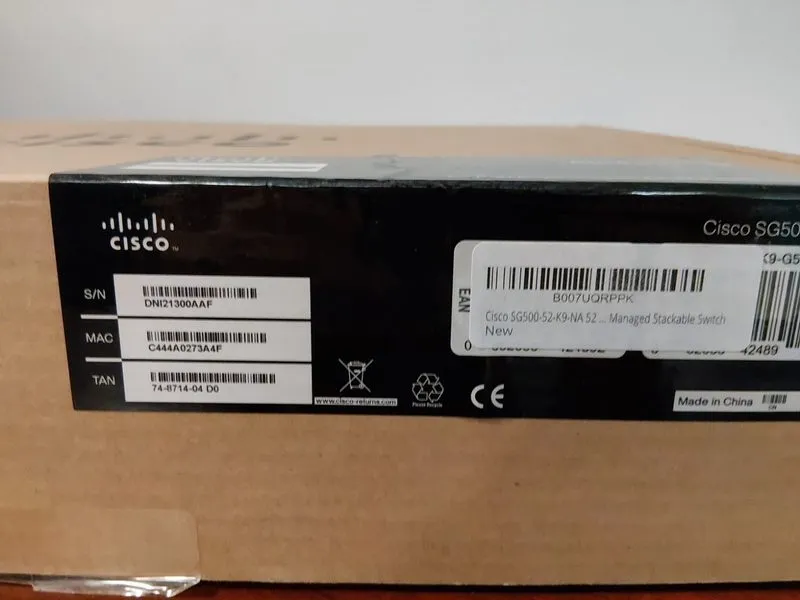 Коммутатор Cisco SG500-52P 52-Port Gigabit Stackable PoE Managed Ethernet Switch — фото лота 3