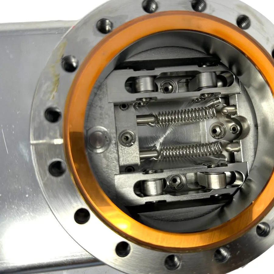 Клапан MDC GV-4000M-P Pneumatic Vacuum Gate Valve with 6” Conflat Flanges DN100C — фото лота 1