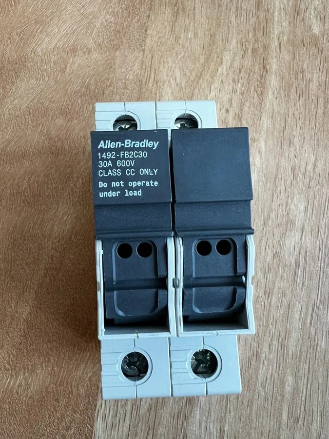 Держатель предохранителя Allen Bradley 1492-FB2C30 2-Pole Class CC 30A Fuse Hold