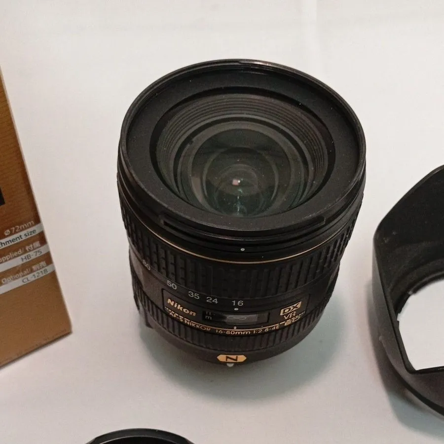 Объектив Nikon AF-S DX NIKKOR 16-80mm F2.8-4E ED VR Zoom Lens #0005 — фото лота 1