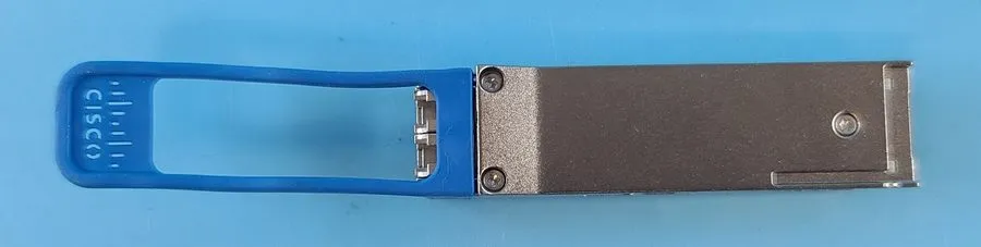 Трансивер CISCO QSFP-40G-LR4-S 40G 1310nm 10KM SMF LC Transceiver HOLOGRAM