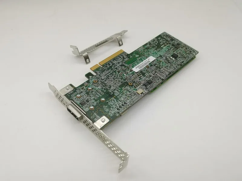Контроллер HP 633537-001 Smart Array P222 1GB FBWC 1-Port PCI-E SAS RAID Control