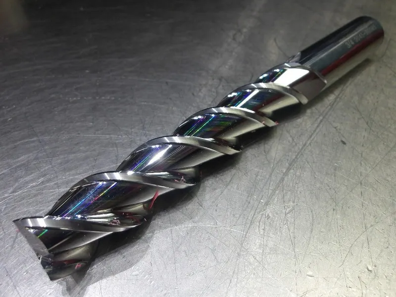 Режущий инструмент Minicut/YG-1 ALU-Power 1/4" 3 Flute Carbide SQ Endmill 3030-4