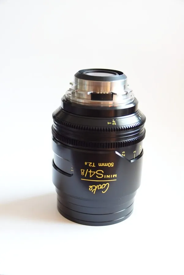 Объектив Cooke miniS4/i 50mm T2.8 PL Mount Cine Lens /i Data Good Condition — фото лота 1
