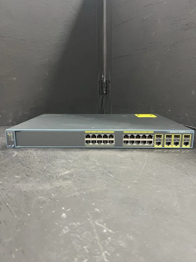 Коммутатор Cisco WS-C2960G-24TC-L 24-Port Gigabit w/ 1Gb SFP Switch 2960G