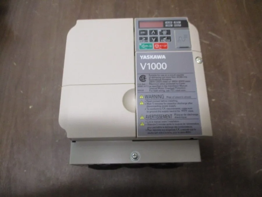 Частотный преобразователь Yaskawa CIMR-VU4A0011FAA, V1000 7.5HP 3-Phase 380-480V