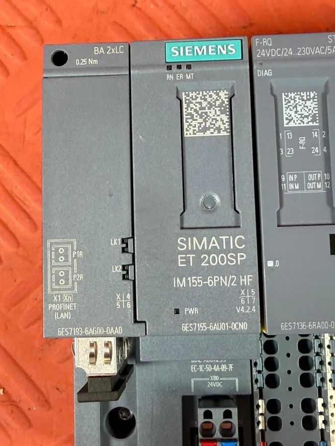 Модуль ввода-вывода Siemens 6ES7155-6AU01-0CN0 + 9 Modules Simatic S7 ET200SP V4