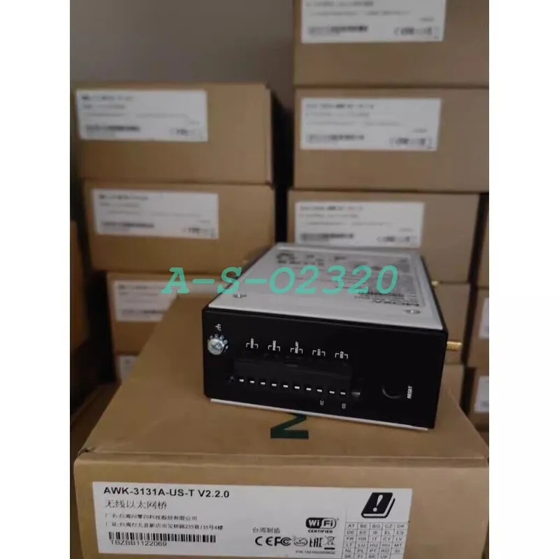 Точка доступа Wi-Fi MOXA AWK-3131A-US-T Wireless AP Wireless Ethernet Bridge Swi