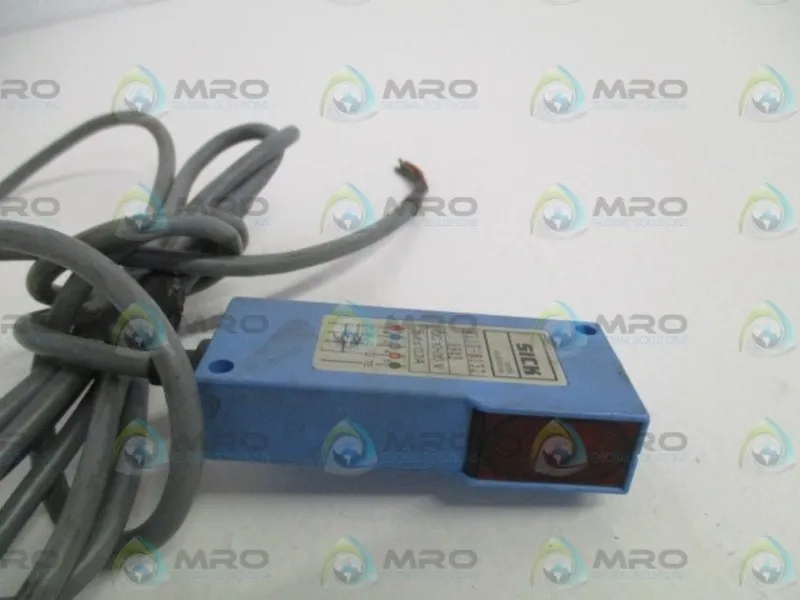 Фотоэлектрический датчик SICK REFLEX PHOTOELECTRIC SENSOR WL18-N132