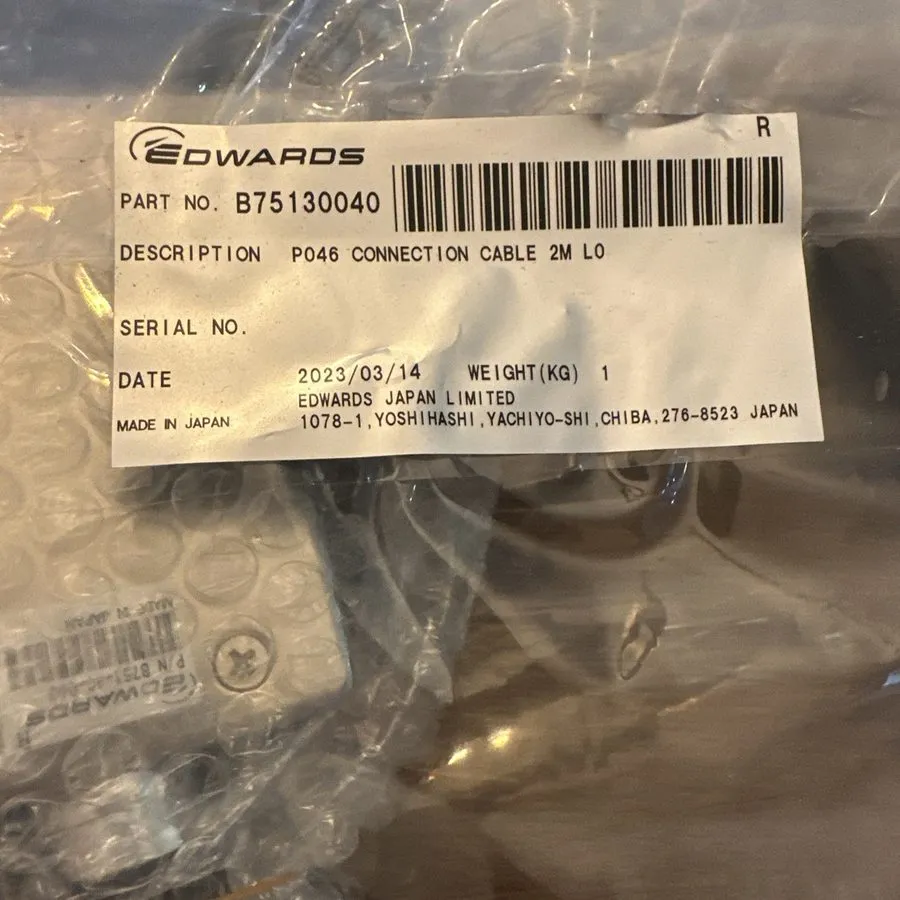 Кабель Edwards B75130040 P046 Connection Cable 2M Vacuum Pump Cable