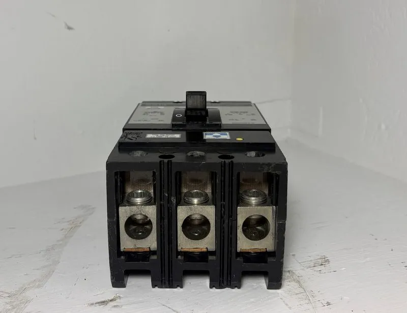 Автоматический выключатель PULLOUT Square D KCL34200 Circuit Breaker 3P 200A 65k — фото лота 4