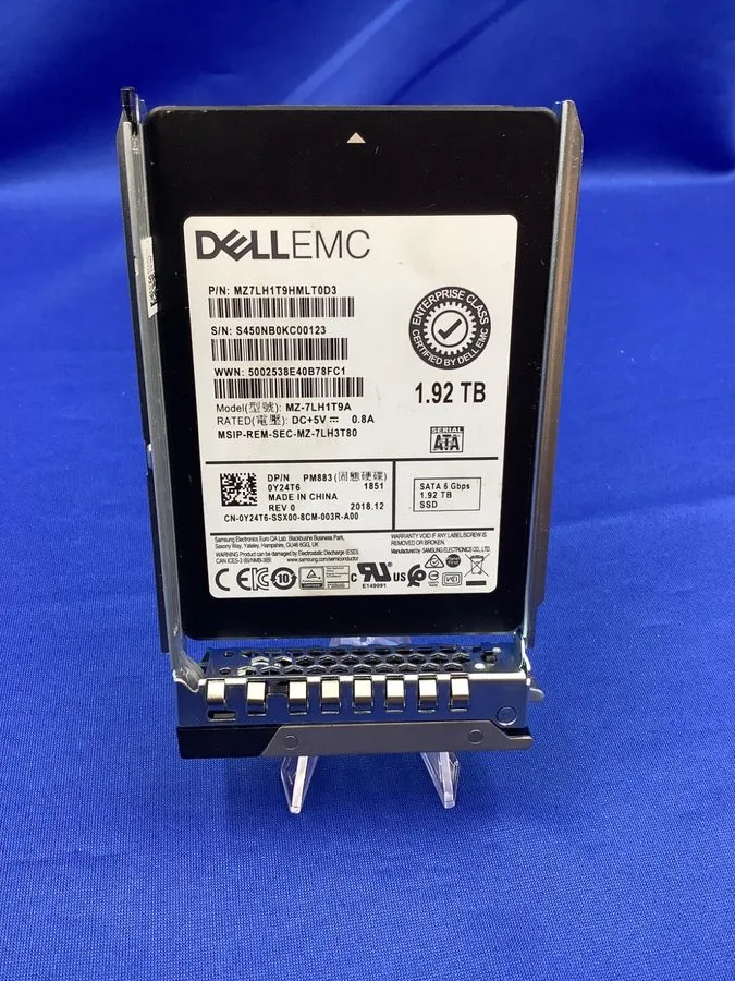 SSD-накопитель MZ-7LH1T9A Dell Samsung PM883 2.5 1.92TB 6GBPS RI SATA SSD Y24T6  — фото лота 1
