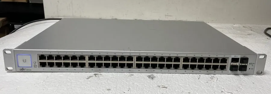 Коммутатор Ubiquiti Networks UniFi Switch 48 US-48 48-Port Switch (NON-POE)
