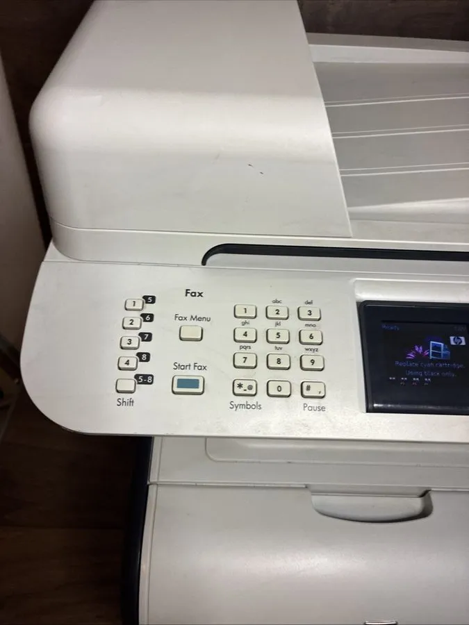 Лазерный принтер HP Color LaserJet CM1312NFI MFP All-In-One Laser Printer — фото лота 2