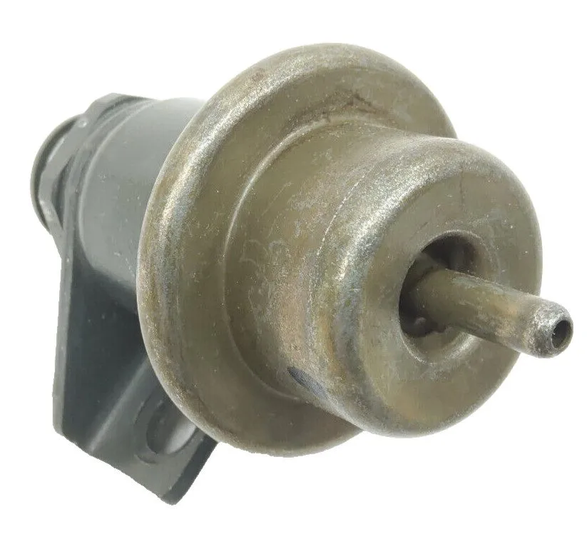 Трубопроводная арматура Saturn GM 21007005 Fuel Pressure Regulator Assembly