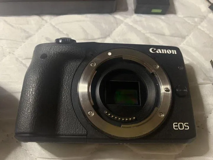 Фотокамера Canon mirrorless single-lens camera EOS M3 Body Black EOSM3WH