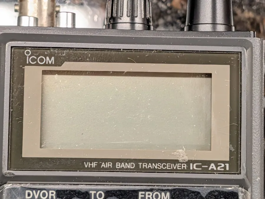 Радиостанция Icom IC-A21 NAVICOM Handheld VHF Air Band Radio Transceiver — фото лота 1