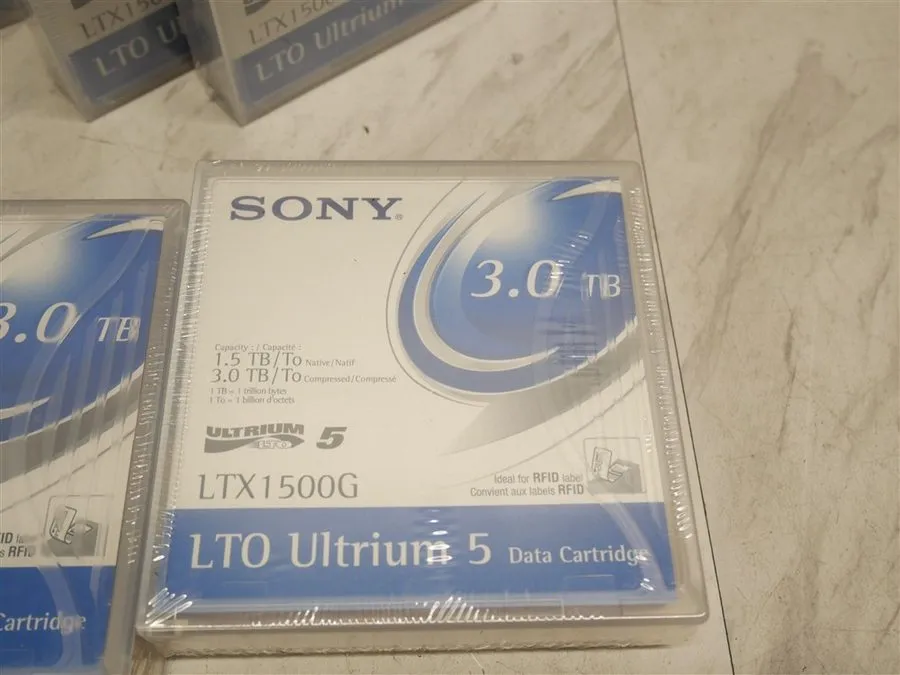 Ленточный привод SONY LTO-3 Tape LTX400G Ultrium BACKUP Cartridge Data Storage 3