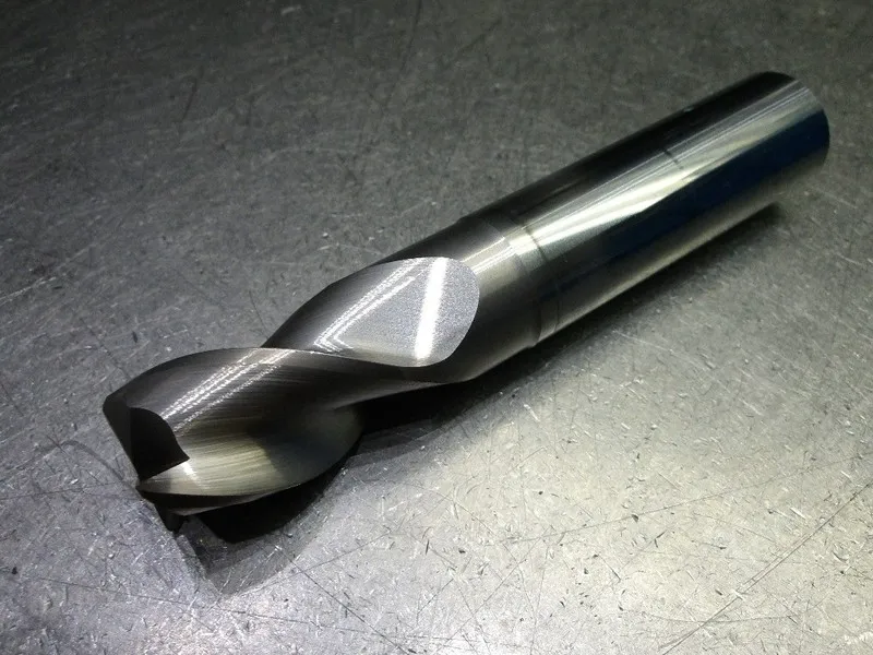 Режущий инструмент Kyocera/SGS 3/4" 3 Flute Carbide CR Endmill 3/4" Shank .06" R