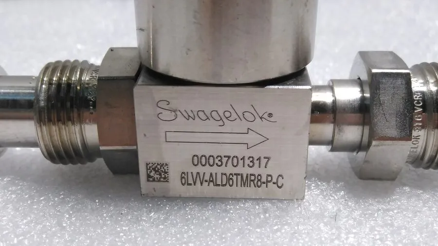 Клапан Swagelok 6LVV-ALD6TMR8-P-C diaphragm valve