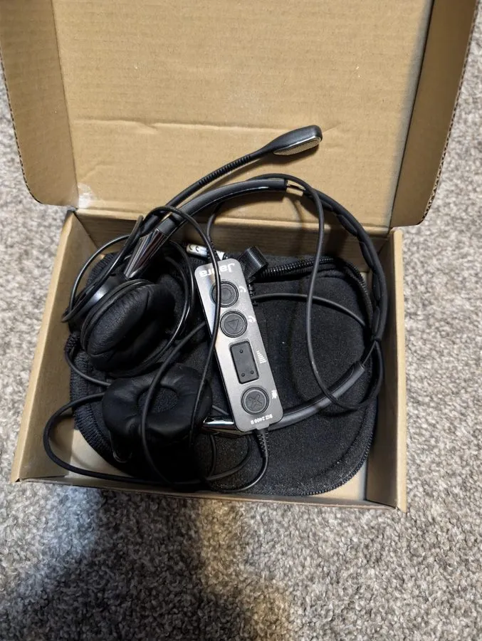 VoIP-шлюз Jabra Biz 2400 II Duo USB Wired Headset 2499-823-309 HSC021