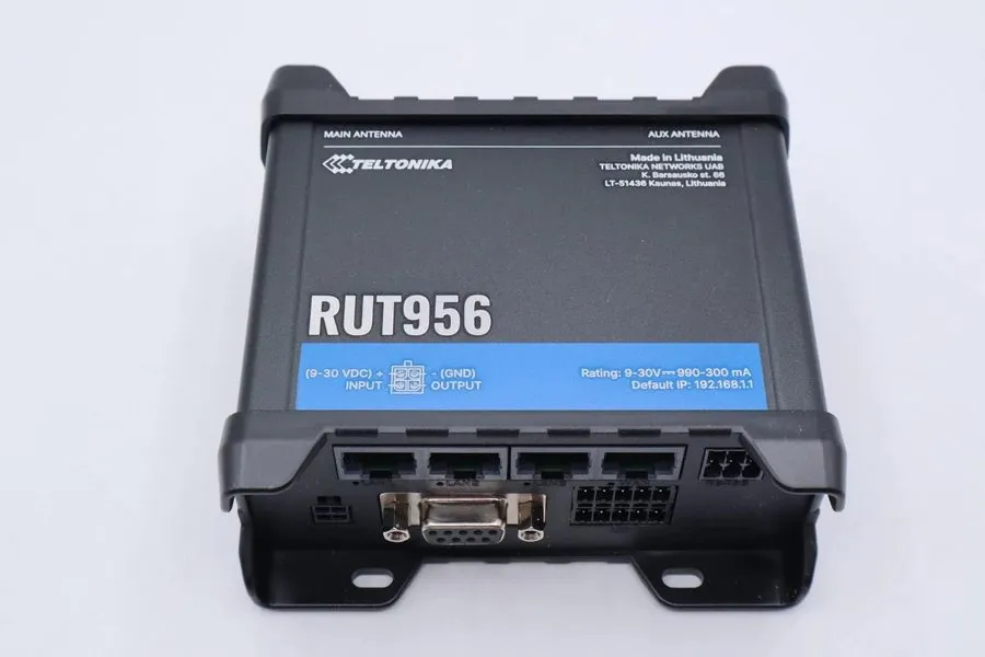 Маршрутизатор Teltonika Rut956 3-Port Switch LTE Cellular Router RUT956A00A00 — фото лота 1