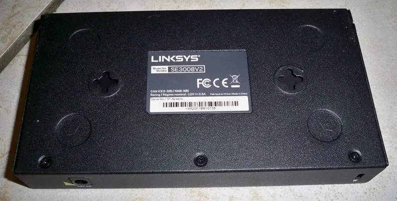 Коммутатор Linksys SE3008 8-Port Gigabit Ethernet Desktop Switch — фото лота 3