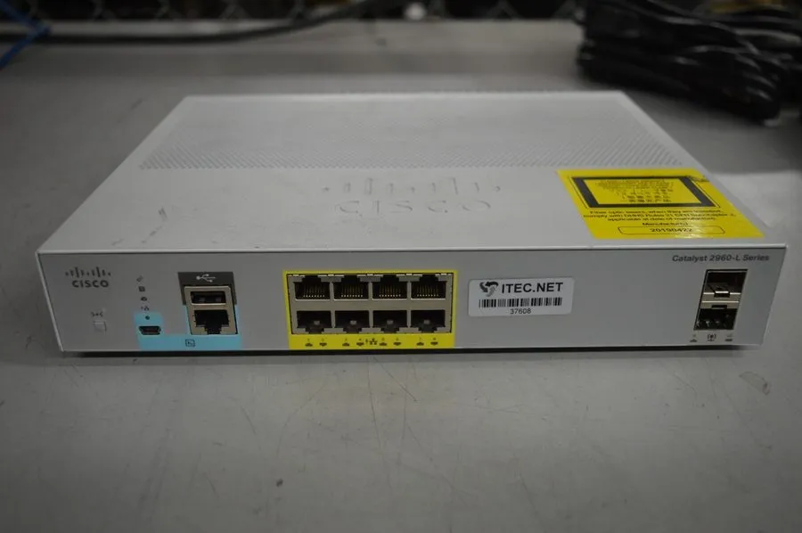 Коммутатор Cisco WS-C2960L-8PS-LL 8-Port Small 1U Managed Gigabit PoE Network Sw