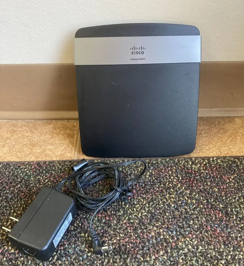 Маршрутизатор Cisco Linksys E2500 Wireless N Dual Band 4-Port Router