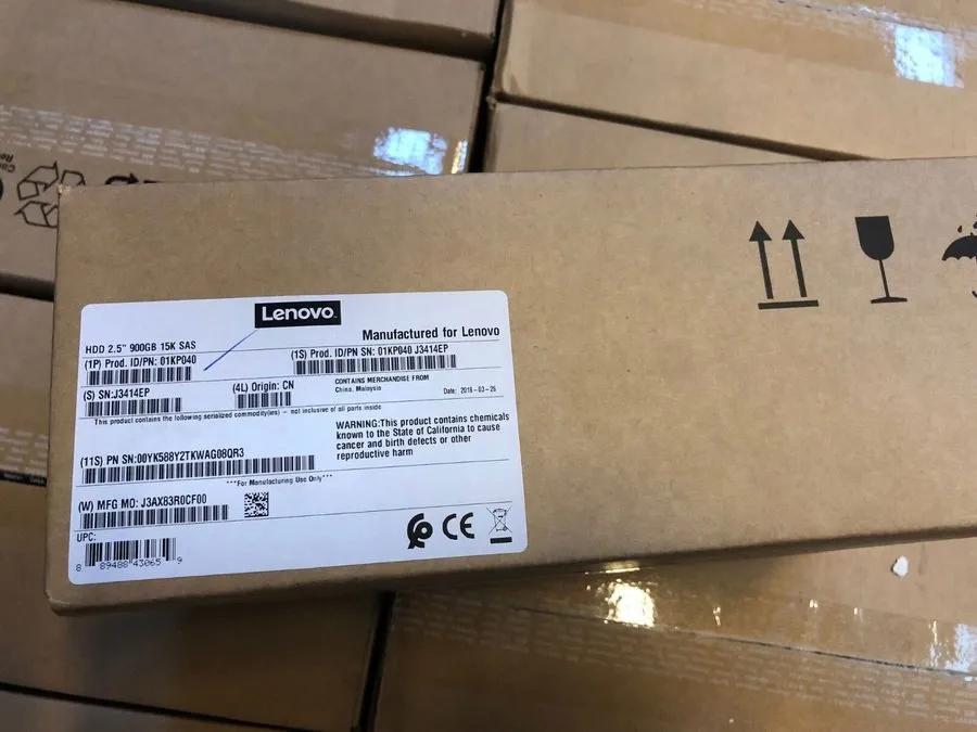Жёсткий диск Lenovo 01KP042 01KP040 900GB 01KP044 15K 2.5" SAS 12Gb/s DS4200 HDD