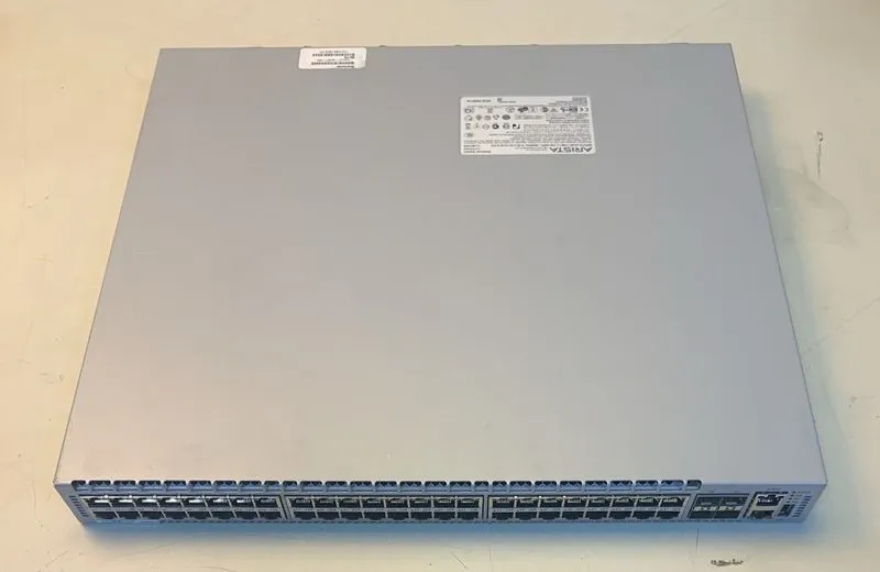 Коммутатор Arista DCS-7048T-A 48-Port 1GbE RJ-45 + 4x 10GB SFP+ Ethernet Switch — фото лота 2