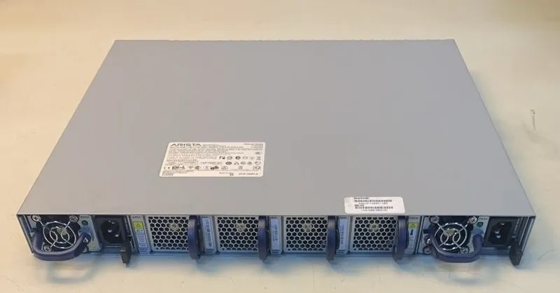 Коммутатор Arista DCS-7048T-A 48-Port 1GbE RJ-45 + 4x 10GB SFP+ Ethernet Switch — фото лота 3