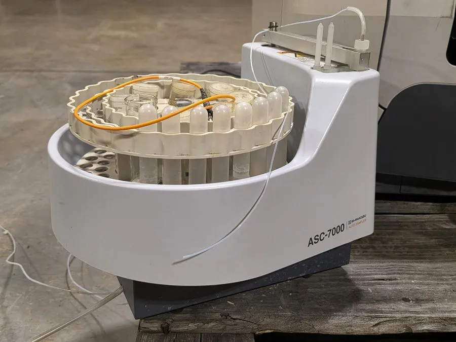 Спектрофотометр Shimadzu AA-7000 206-77000-32 Atomic Absorption Spectrophotomete — фото лота 2