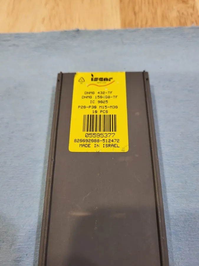 Режущий инструмент Iscar DCMT 070202 DCMT 2-0 IC9025 Carbide Insert