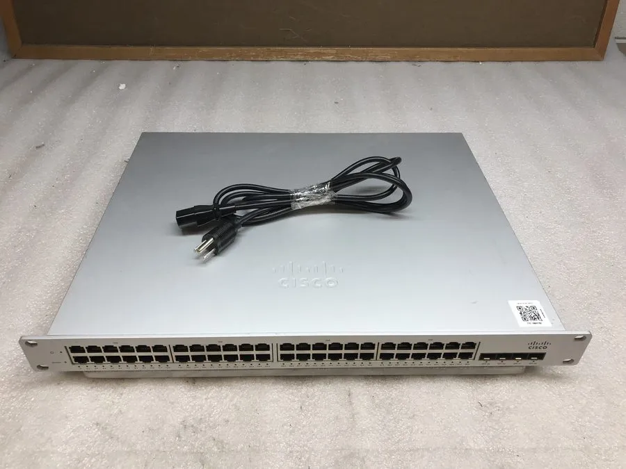 Коммутатор CISCO MERAKI MS220-48-HW 48Port Gigabit Cloud Managed Switch UNCLAIME