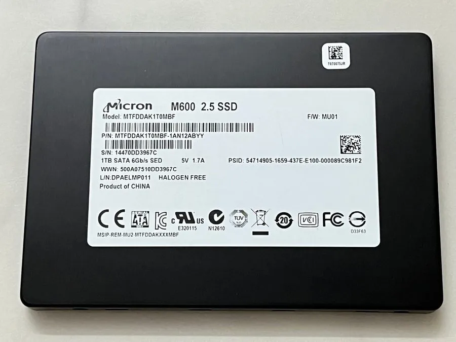 SSD-накопитель Micron M600 1TB SSD SATA 6Gb/s MTFDDAK1T0MBF 2.5" GRADE A, AND WI