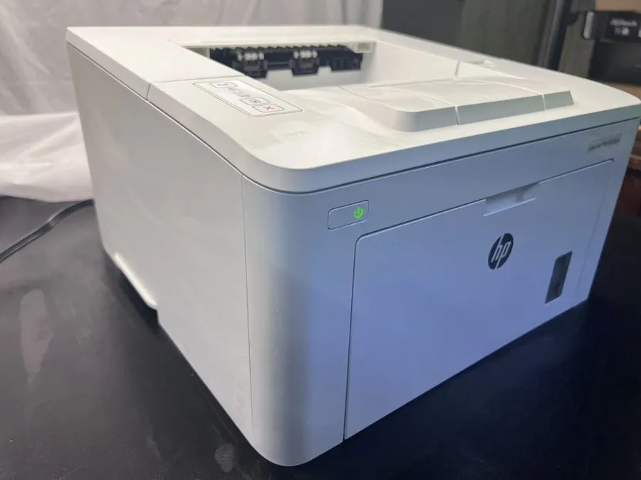 Лазерный принтер HP LaserJet Pro M203dw Small Office Monochrome Laser Printer — фото лота 1