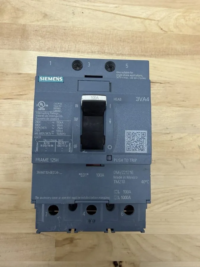 Автоматический выключатель 1-SIEMENS 3VA4110-6ED34-0AA0 3 POLE 100A 3VA4 CIRCUIT