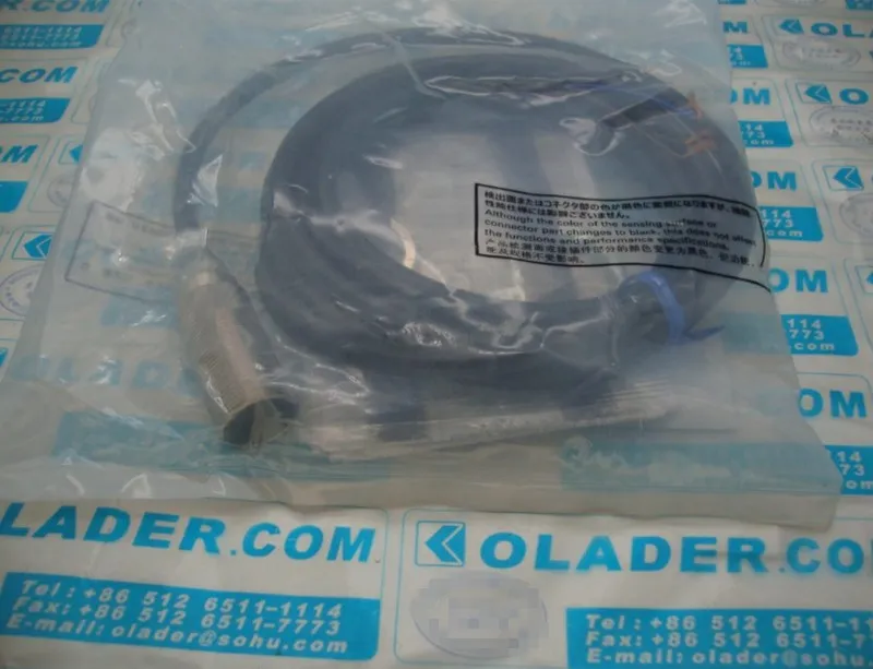 Датчик приближения Omron E2E-X9C212 Proximity Sensor