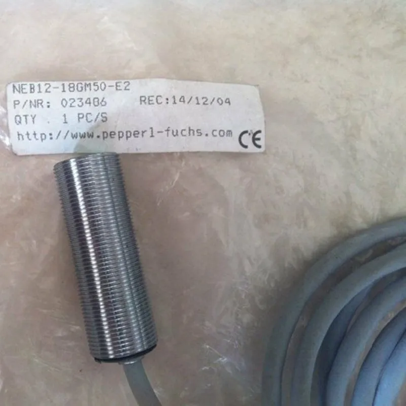 Датчик приближения NEB12-18GM50-E2