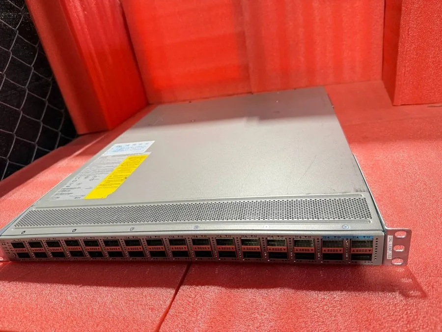 Коммутатор Cisco N9K-C93180LC-EX 28-Port 40G and 4x 100G QSFP Switch