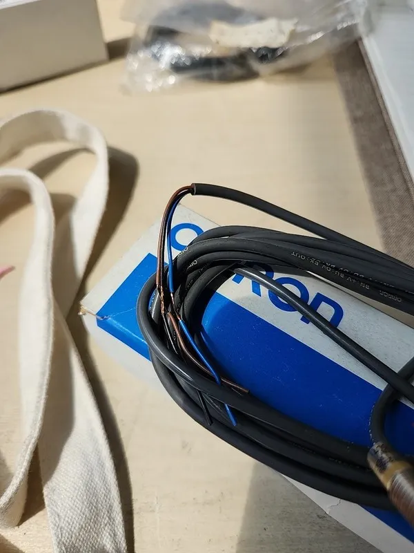 Фотоэлектрический датчик Omron E3HT-DS3E2 Transducer Photoelectric Sensor NPN 12 — фото лота 2