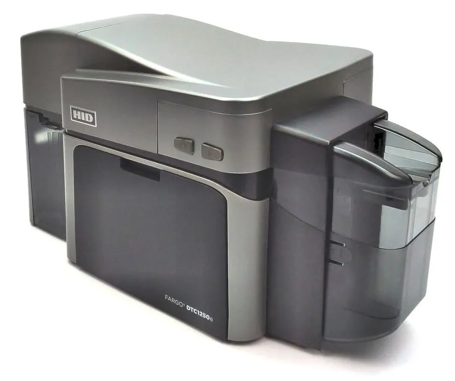 Принтер этикеток Fargo DTC1250e Dual Sided ID Card Printer & Complete Supplies P
