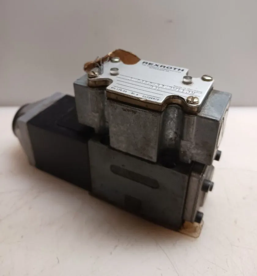 Электромагнитный клапан REXROTH 3WE6B9-52/BW110N SOLENOID DIRECTIONAL VALVE 120 
