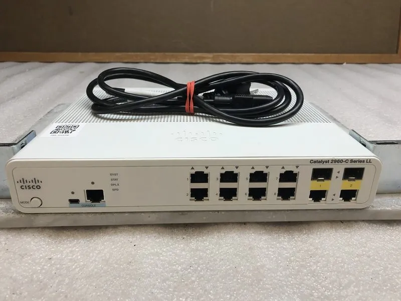 Коммутатор Cisco Catalyst 2960C Series 8-Port Network Switch WS-C2960C-8TC-S V01 — фото лота 2