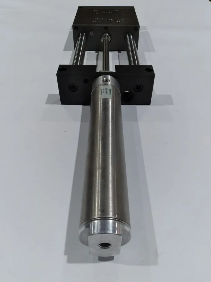 Пневмопривод Numatics 2000D01-08A-03 Pneumatic Slide Actuator, 2" Bore Stroke 8" — фото лота 2