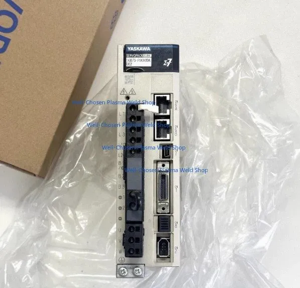 Сервопривод Yaskawa Servo Driver SGD7S-R90A30A002