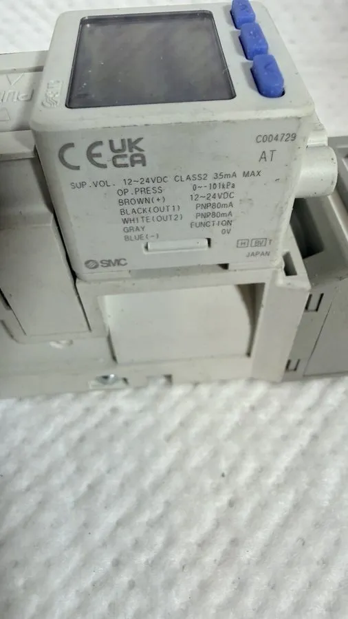 Вакуумный эжектор SMC Multi Stage Vacuum Ejector/ Generator. ZL112A-K15LZ-DTL — фото лота 2