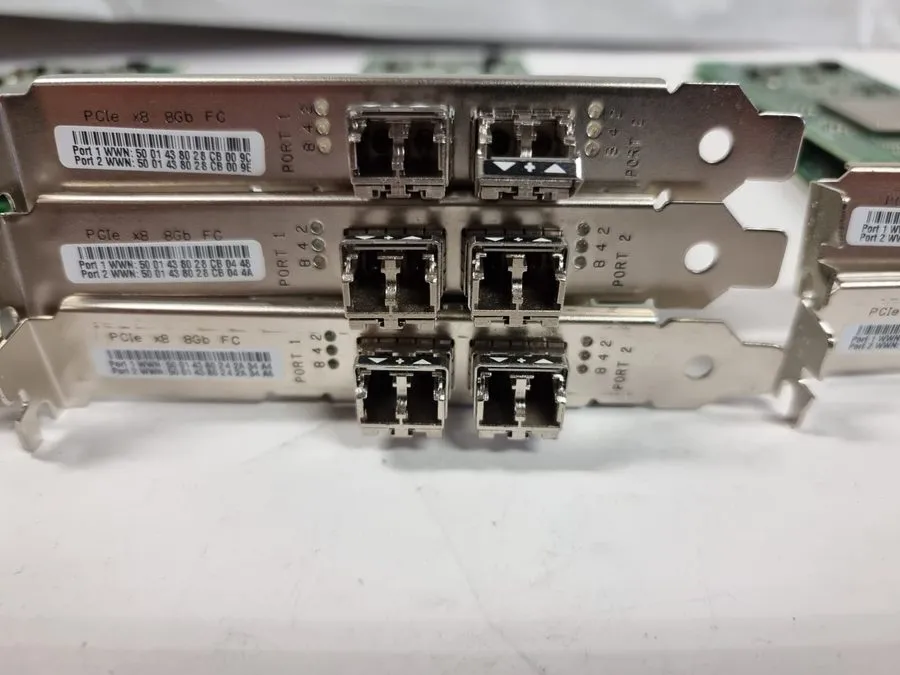 Сетевая карта QLOGIC QLE2562-IBMX PX2810403-28 G LOW PROFILE